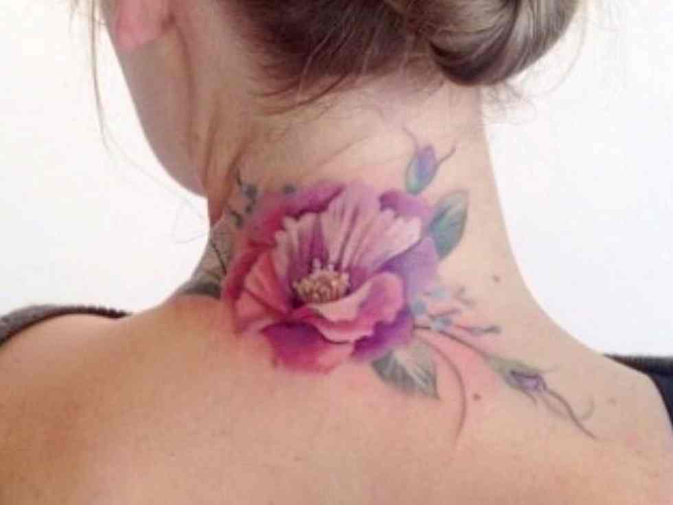 15 Fairly Neck Tattoos for Ladies