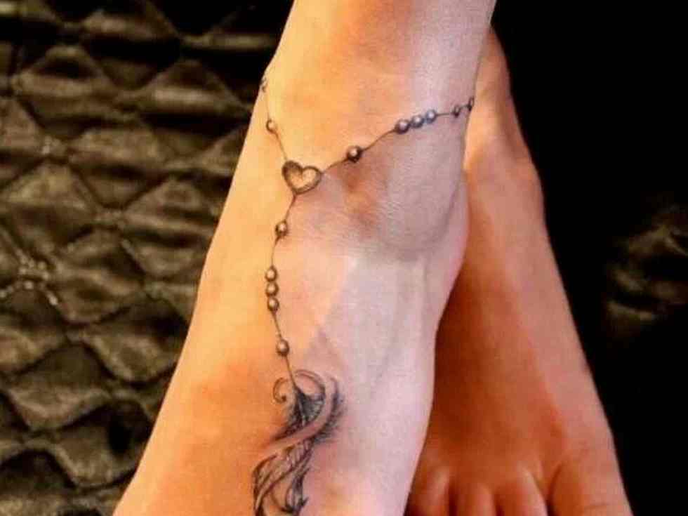 15 Foot Tattoo Designs for Girls